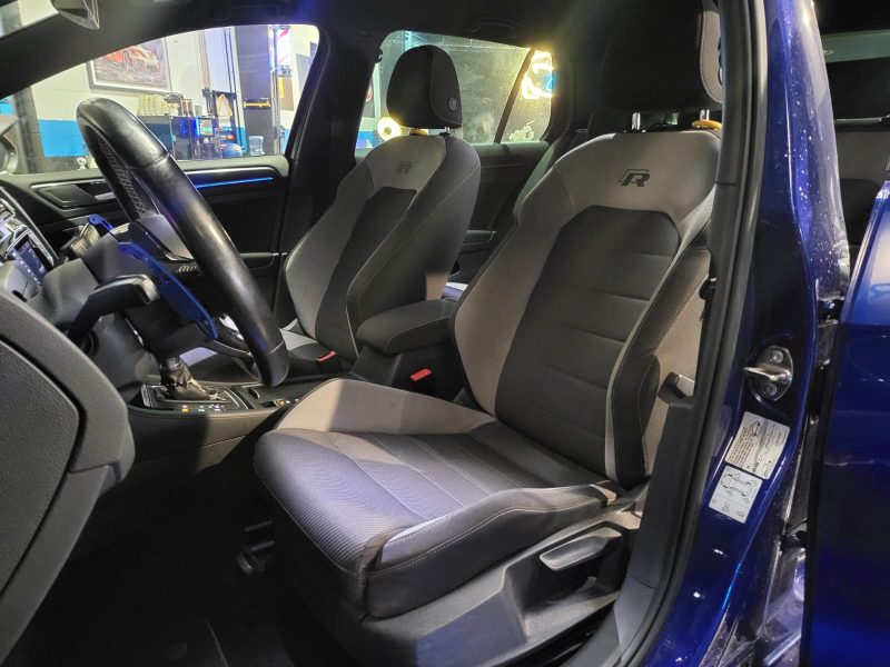 R 2.0 4motion 300 cv / RADAR AV-AR / REGULATEUR / SIEGES CHAUFFANT