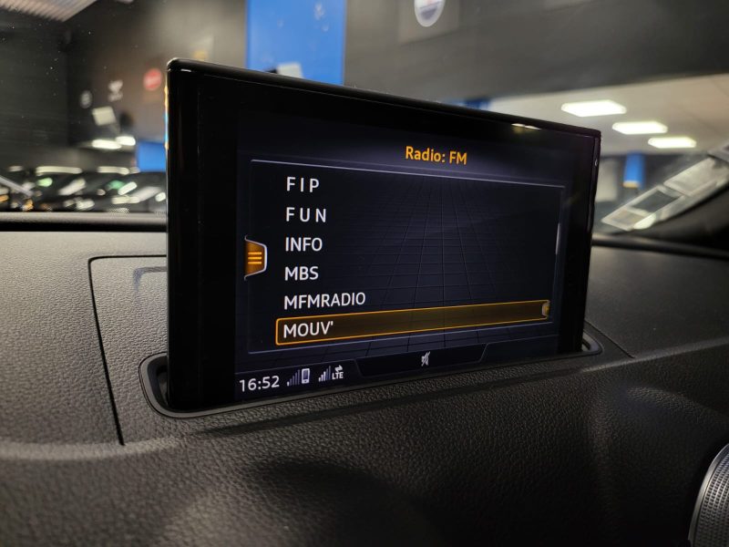 AUDI A3 Sportback 1.4 TFSI e-tron 204cv S LINE / TOIT OUVRANT / APPLE CARPLAY / SIEGES ELECTRIQUES