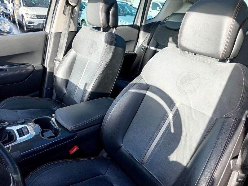 PEUGEOT 3008 Monospace 2015