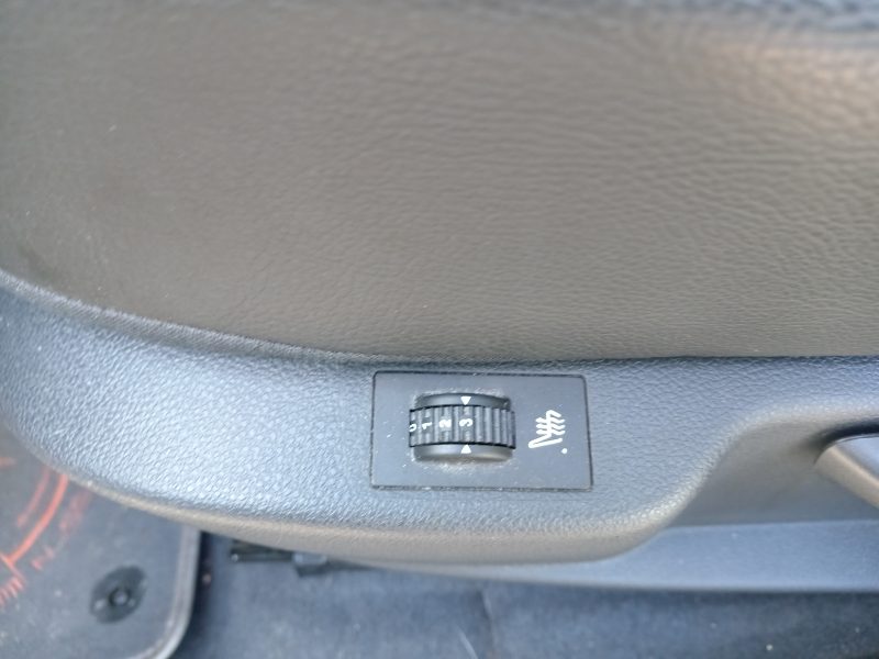 PEUGEOT 3008 Monospace 2015