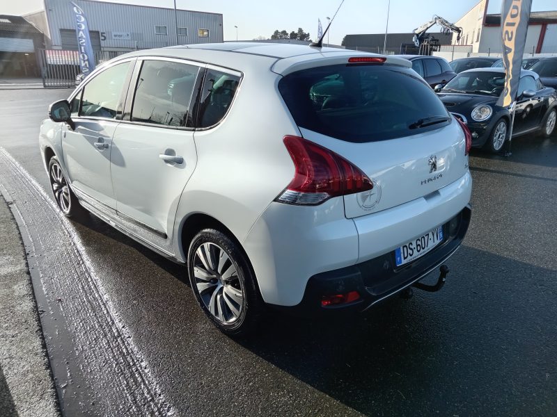PEUGEOT 3008 Monospace 2015