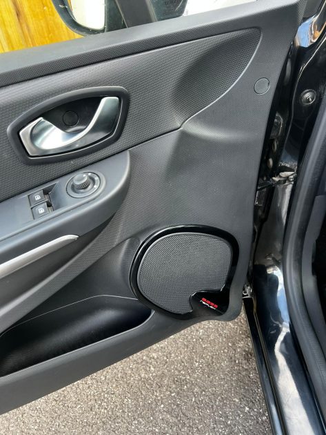 RENAULT CLIO 4  2015