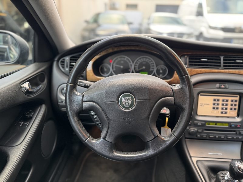 JAGUAR  X-TYPE 2.0 PAYEZ EN 4 X