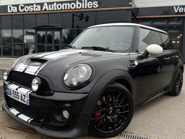 MINI MINI R 56 II PHASE 2 LCI JCW JOHN COOPER WORKS 1.6 TURBO 211 TOIT OUVRANT CUIR GPS