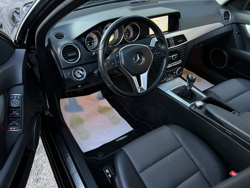 MERCEDES CLASSE C III PHASE 2 AVANTGARDE 200 CGI 1.8 184 Cv GPS BLUETOOTH CRIT AIR 1 - GARANTIE 1 AN