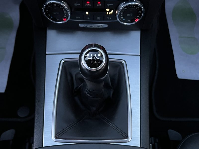 MERCEDES CLASSE C III PHASE 2 AVANTGARDE 200 CGI 1.8 184 Cv GPS BLUETOOTH CRIT AIR 1 - GARANTIE 1 AN