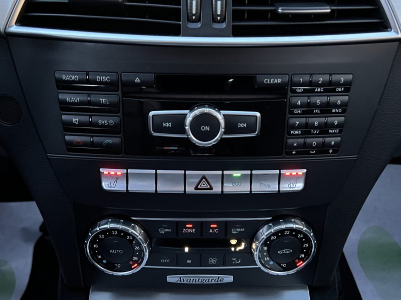 MERCEDES CLASSE C III PHASE 2 AVANTGARDE 200 CGI 1.8 184 Cv GPS BLUETOOTH CRIT AIR 1 - GARANTIE 1 AN