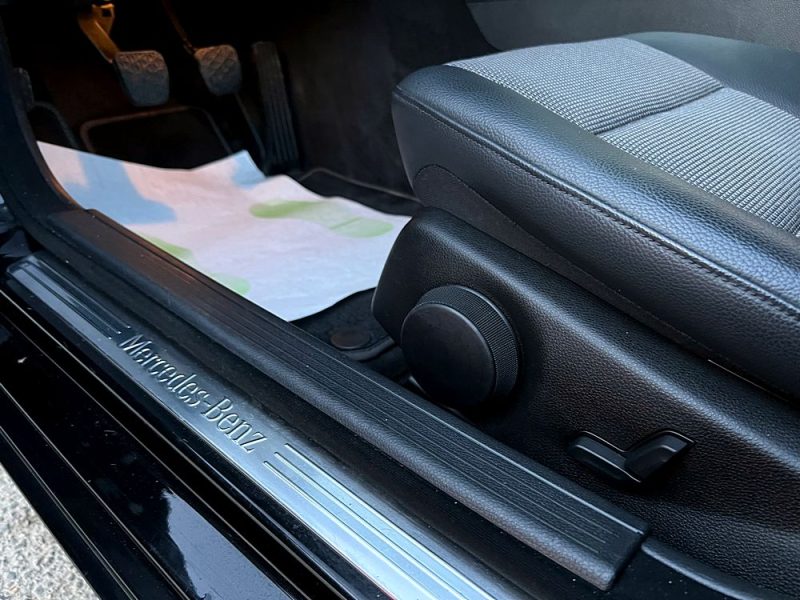 MERCEDES CLASSE C III PHASE 2 AVANTGARDE 200 CGI 1.8 184 Cv GPS BLUETOOTH CRIT AIR 1 - GARANTIE 1 AN