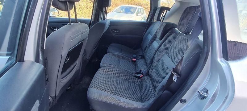 RENAULT SCÉNIC III 2011