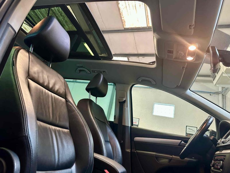 VOLKSWAGEN SHARAN 2011