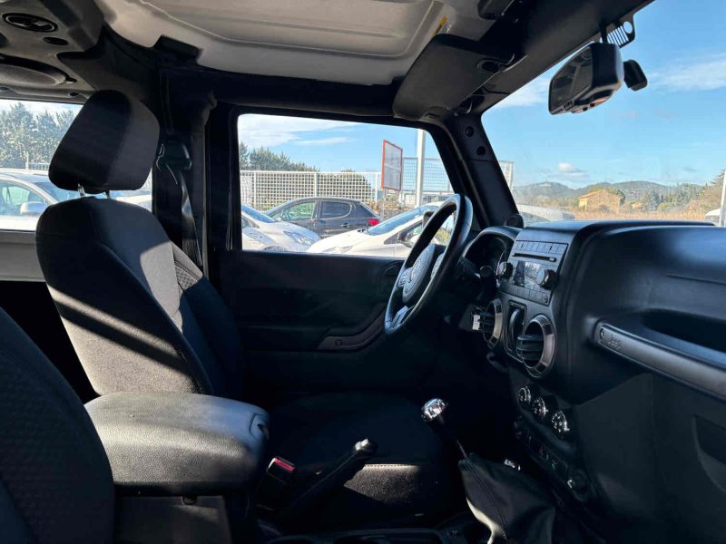 JEEP WRANGLER III 2.8 CRD 200cv