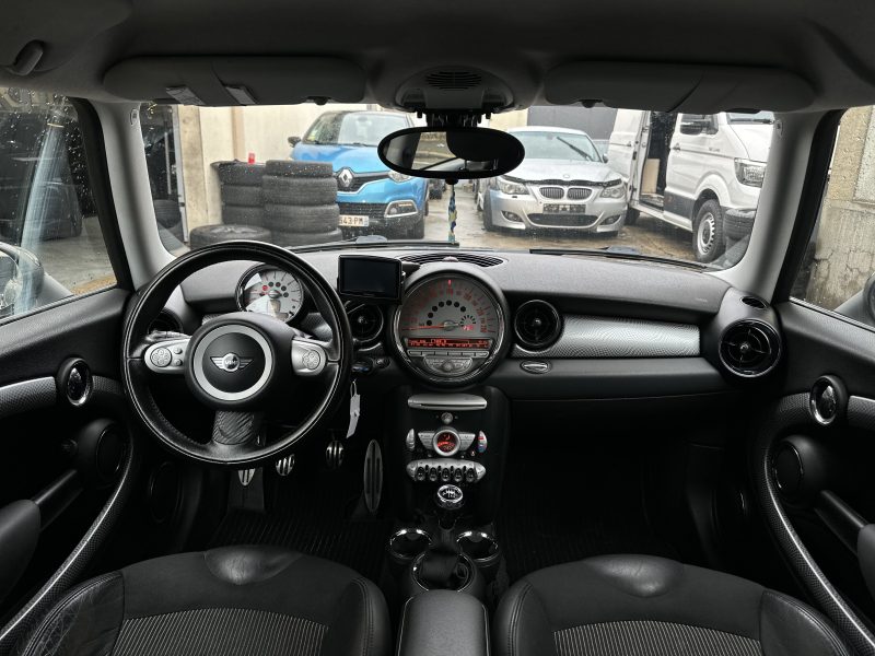 MINI COOPER S  2009