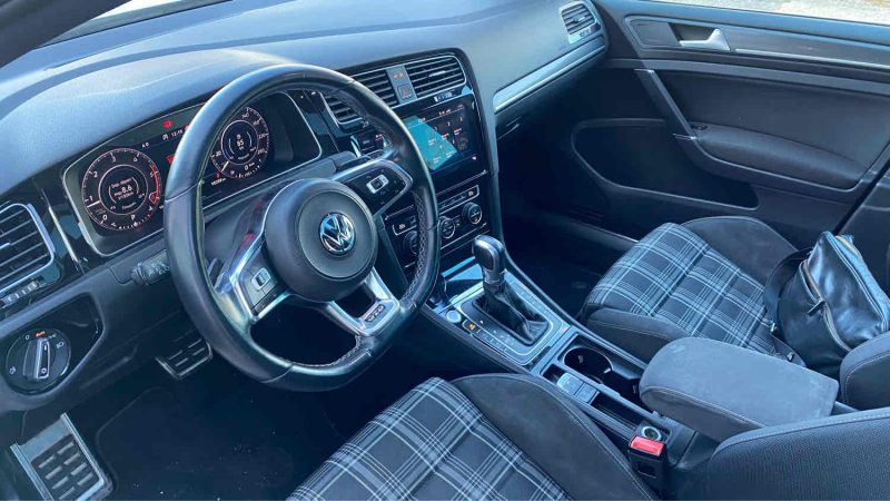 VOLKSWAGEN GOLF gtd 7.5 184 cv dynaudio, virtuel, apple car, caméra,REPRISE POSSIBLE