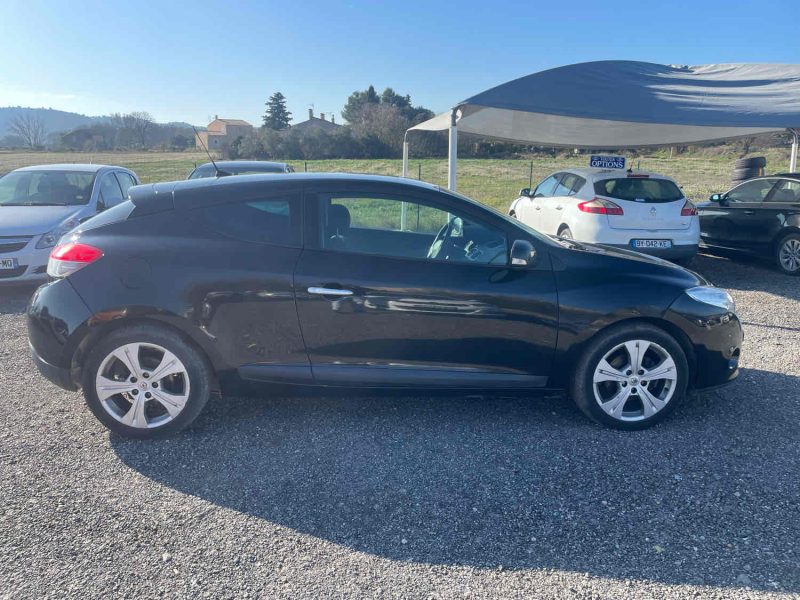 RENAULT MEGANE III Coupé GPS GARANTIE 12 MOIS