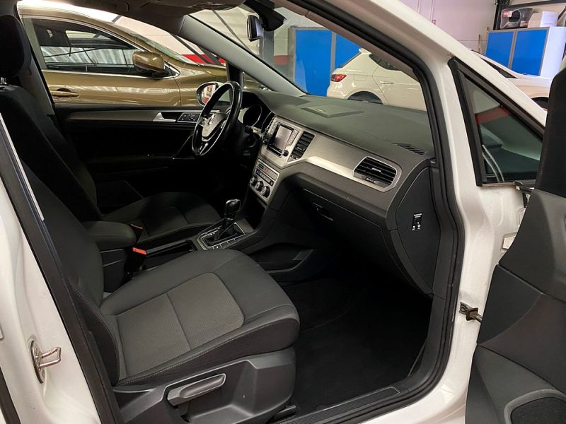 VOLKSWAGEN GOLF SPORTSVAN VII 2014