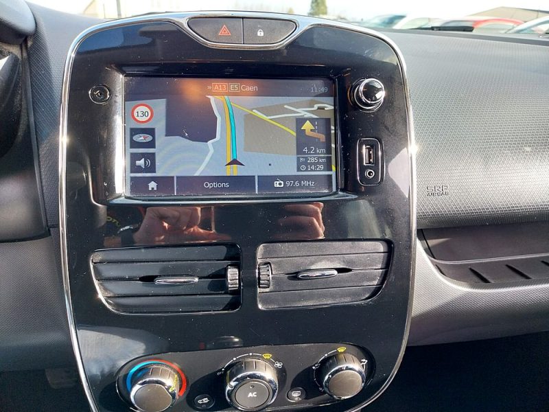 RENAULT CLIO IV Grandtour 1.5 dCi 90 BUSINESS