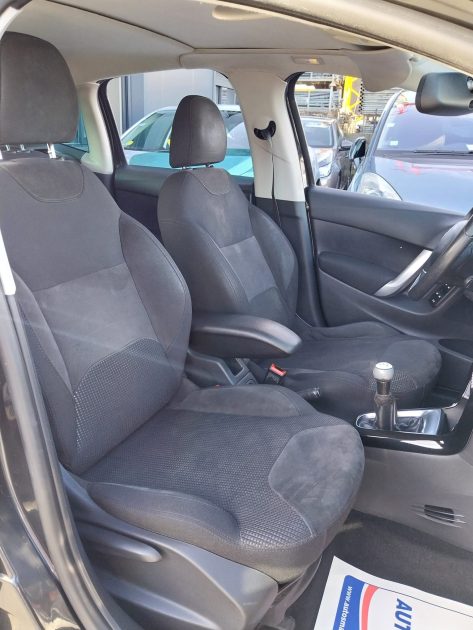 CITROEN C3 II 1.6 HDi 92 eXCLUSIVE