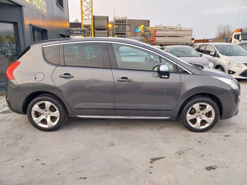 PEUGEOT 30081.6 HDi 110 Premium pack