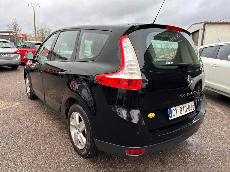 RENAULT GRAND SCÉNIC III 2013
