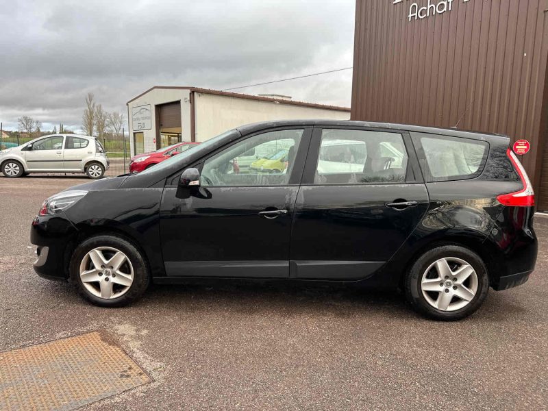 RENAULT GRAND SCÉNIC III 2013