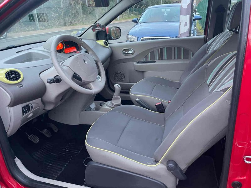 RENAULT TWINGO II 1.5DCI 86CV