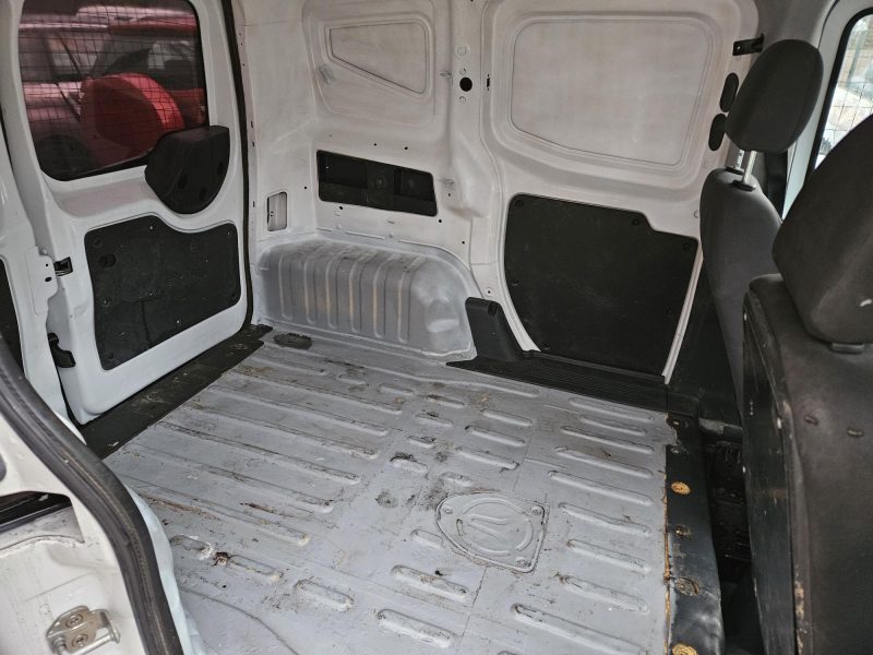 FIAT FIORINO Camionnette/Monospace 2010