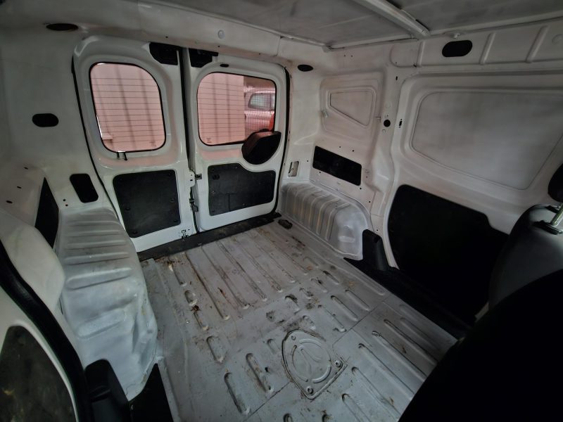 FIAT FIORINO Camionnette/Monospace 2010