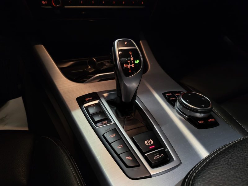 BMW X3 30d xDrive 258cv X-LINE / TOIT OUVRANT / HAYON ELEC / SIEGES ELEC ET CHAUFFANT / ACC