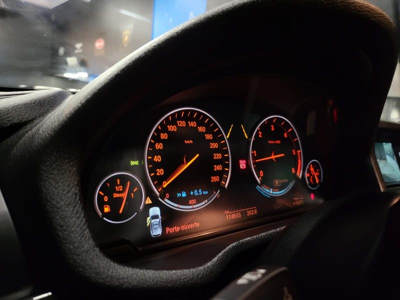 BMW X3 30d xDrive 258cv X-LINE / TOIT OUVRANT / HAYON ELEC / SIEGES ELEC ET CHAUFFANT / ACC