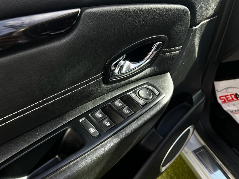 RENAULT GRAND SCÉNIC III 2012