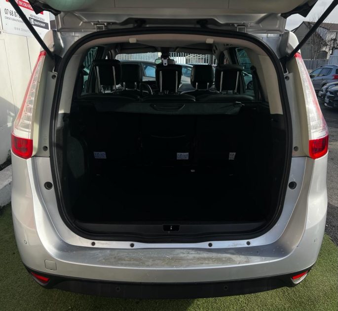 RENAULT GRAND SCÉNIC III 2012