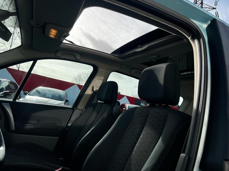 RENAULT GRAND SCÉNIC II 2007