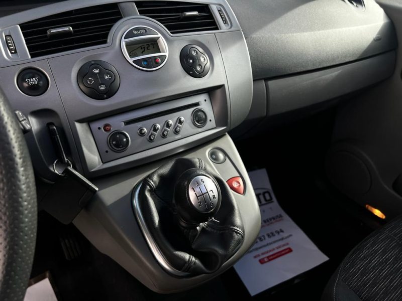 RENAULT GRAND SCÉNIC II 2007