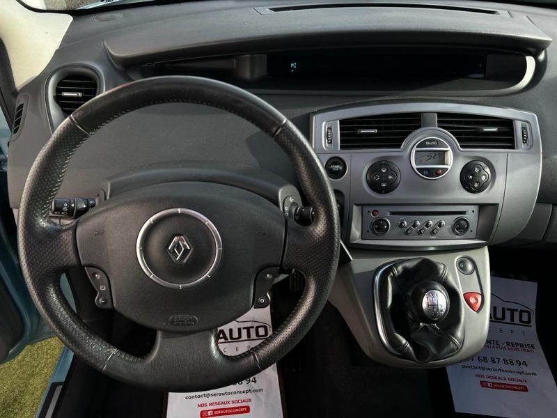 RENAULT GRAND SCÉNIC II 2007