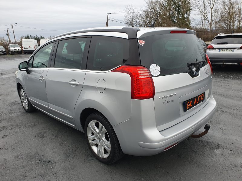 PEUGEOT 5008 HDI 112CV ALLURE 7 PLACES 2012