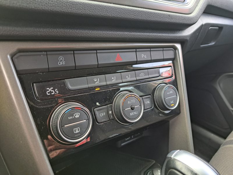 VOLKSWAGEN T-ROC 2020