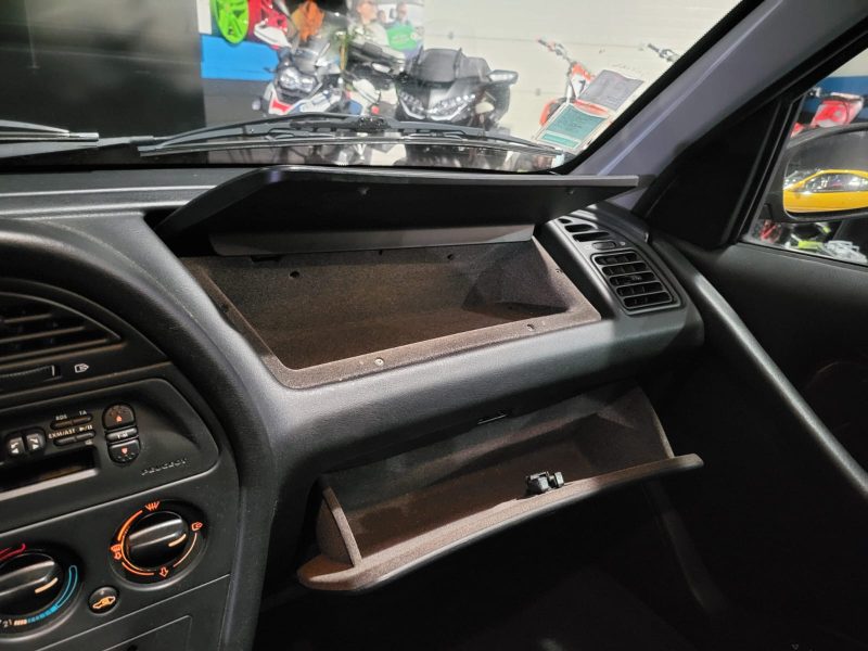 PEUGEOT 306 2.0i 122cv XSi 3p 1ère Main / CLIMATISATION/DIRECTION ASSISTEE/CARROSSERIE TRES PROPRE