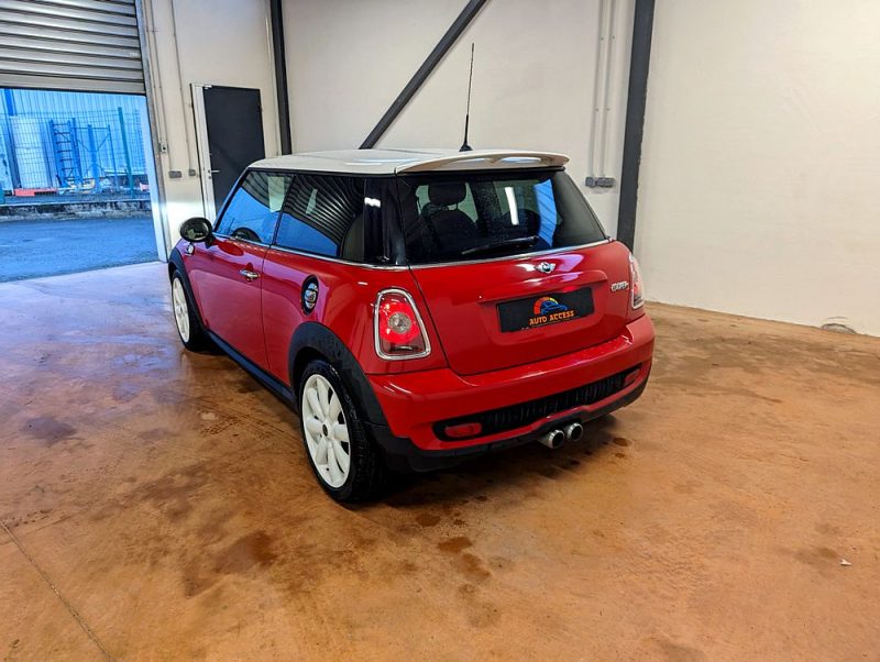 MINI II 3P 1.6 175 COOPER S HOT SPICE 2007
