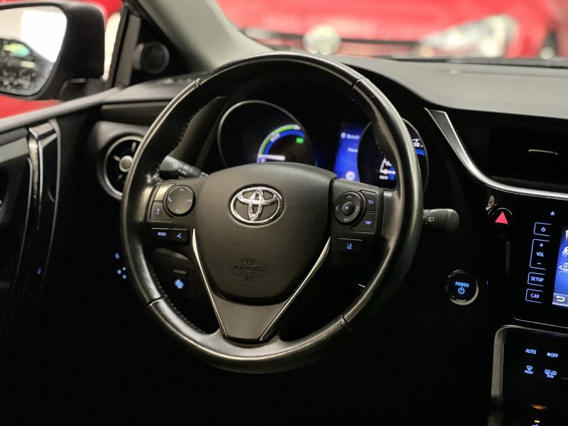 Toyota Auris Touring 1,8 Team D 136ch