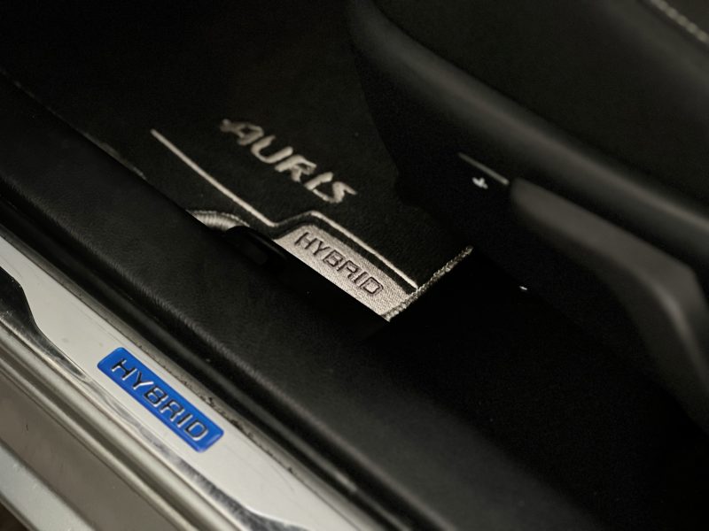 Toyota Auris Touring 1,8 Team D 136ch