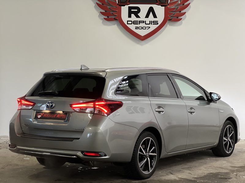 Toyota Auris Touring 1,8 Team D 136ch