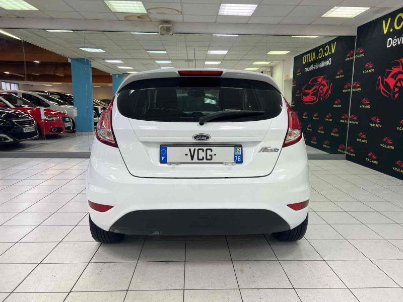 FORD FIESTA VI 82CV TREND