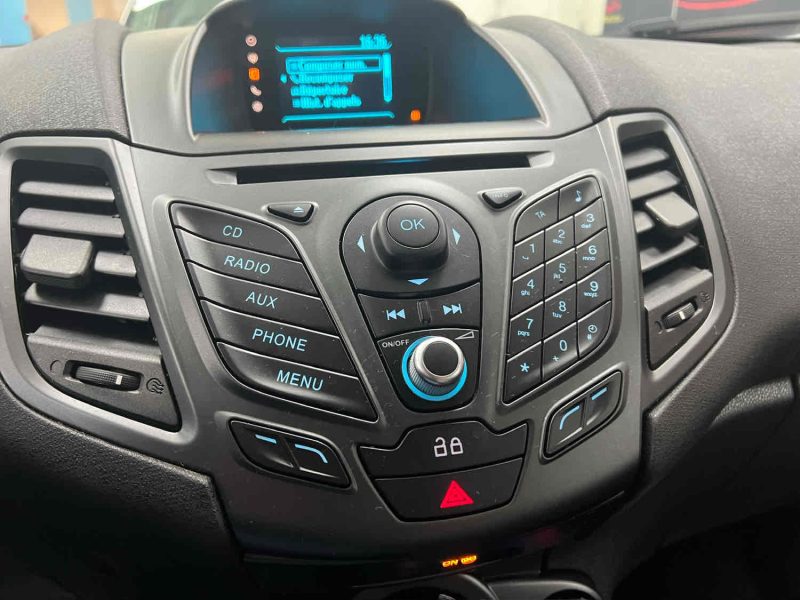 FORD FIESTA VI 82CV TREND