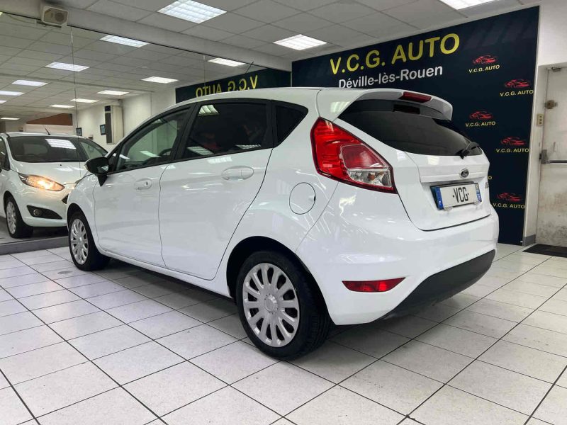 FORD FIESTA VI 82CV TREND