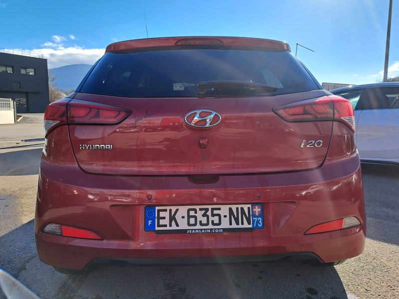 HYUNDAI i20 II 2017