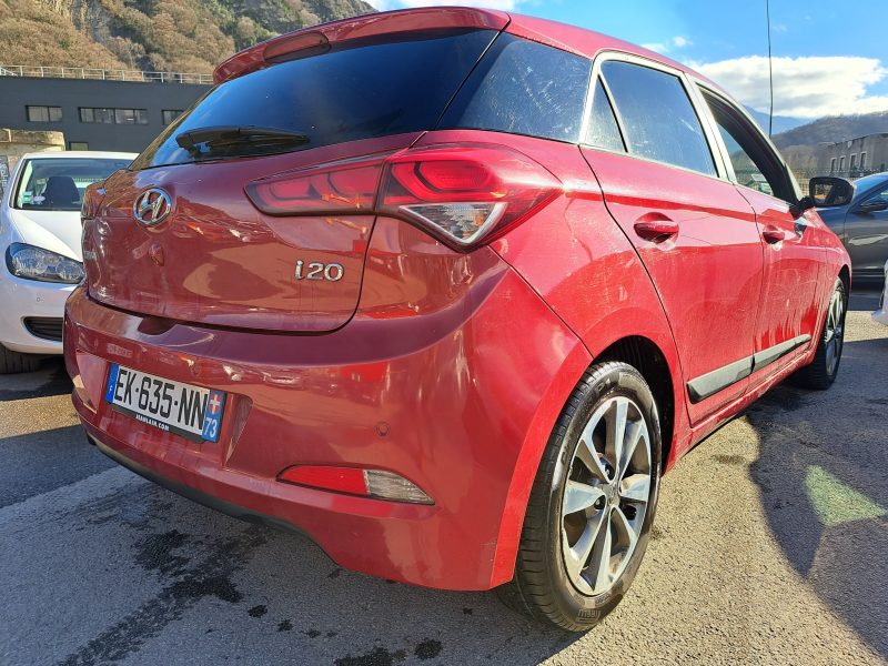HYUNDAI i20 II 2017