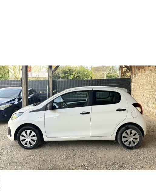 PEUGEOT 108 2015