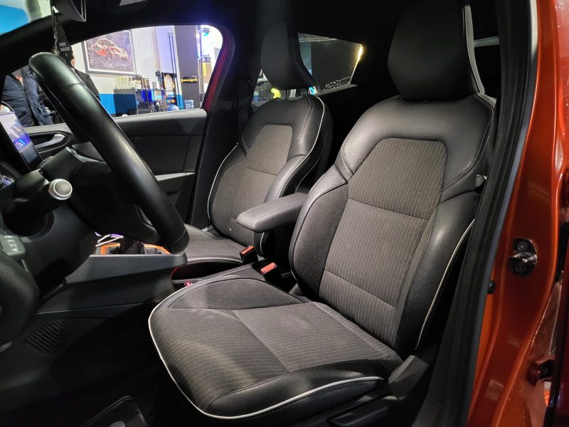 RENAULT CLIO V 1.0 TCe 100cv Intens / CAMERA DE RECUL/ACCES MAINS LIBRE/SYSTEME ANTI COLLISION