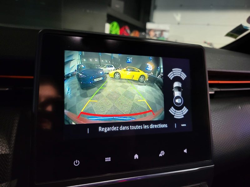 RENAULT CLIO V 1.0 TCe 100cv Intens / CAMERA DE RECUL/ACCES MAINS LIBRE/SYSTEME ANTI COLLISION