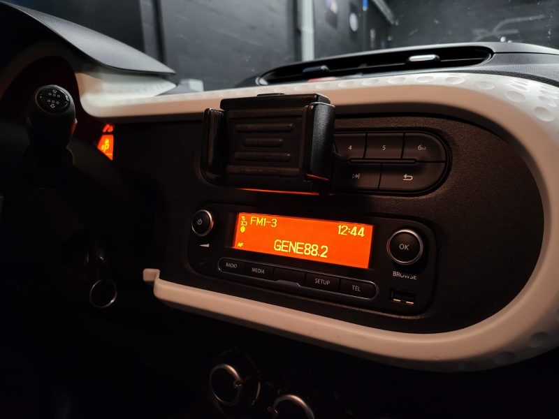 RENAULT TWINGO III 0.9 TCe 90cv LIMITED EDC6 / RADARS ARRIERES